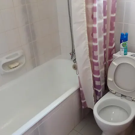 Ekaterina Beach House بيت للعطل *