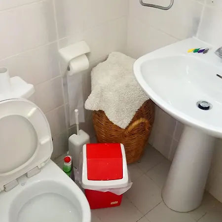 Ekaterina Beach House بيت للعطل