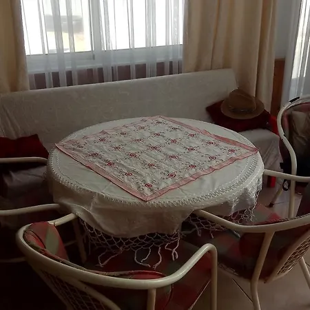 Ekaterina Beach House *